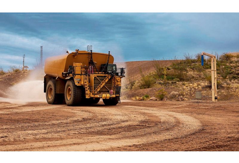 Nuevo dúmper autónomo Cat 789D para el riego en explotaciones mineras