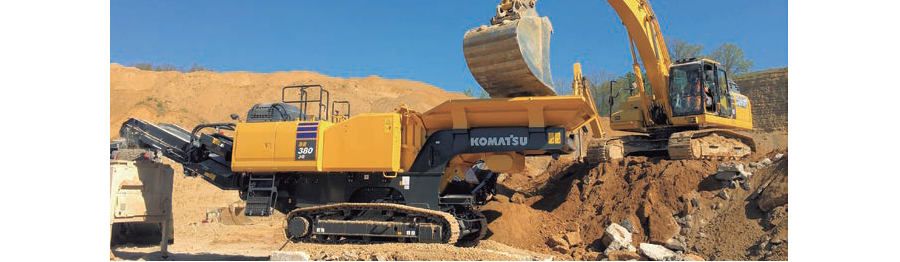 Komatsu presenta su nuevo grupo móvil con machacadora de mandíbulas BR380JG-3